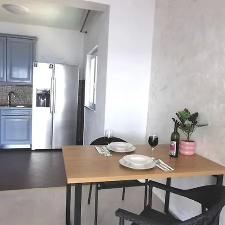 Split Luxury Panorama For 21 People Villa