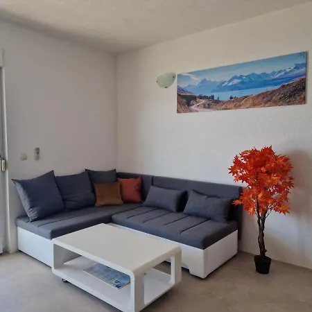 Split Luxury Panorama For 21 People سيلينا